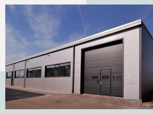 Быстровозводимые склады от СтальСтрой-Нвв по цене 607 руб.