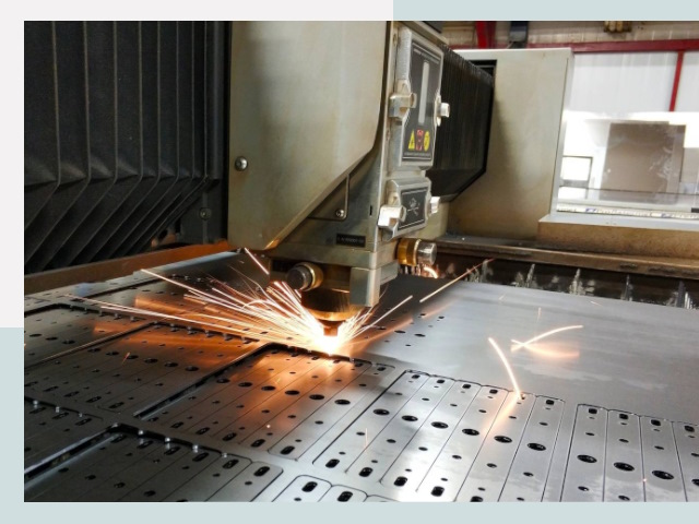 Лазерная резка металла в Нововоронеже от 607 руб.